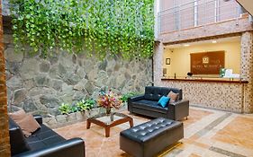 Hotel Mónaco Armenia